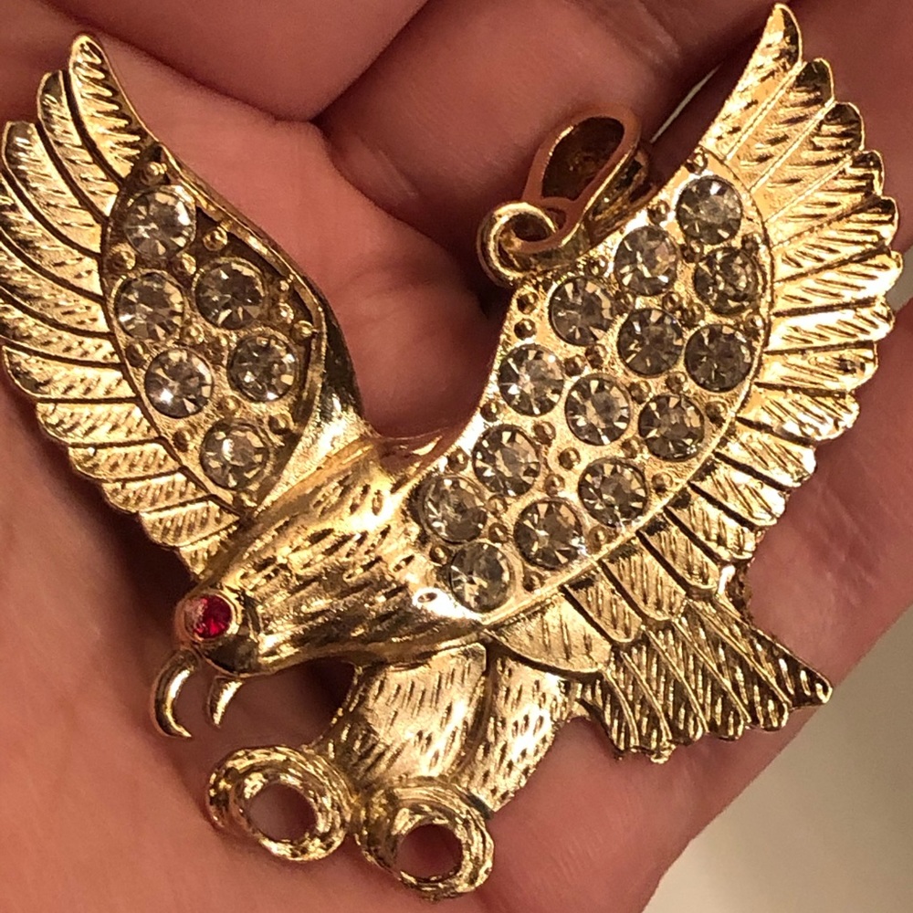 Eagle Pendant With Shiny Diamonds 18K Gold Plated